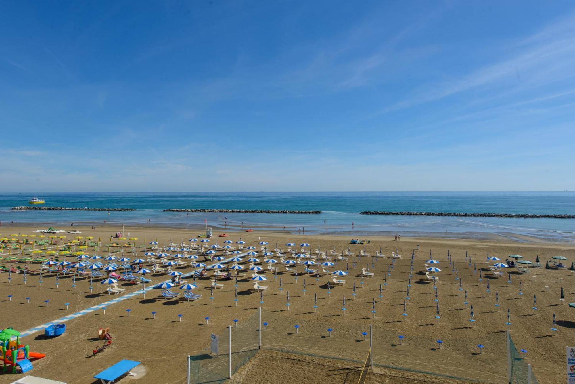 Nautic Hotel